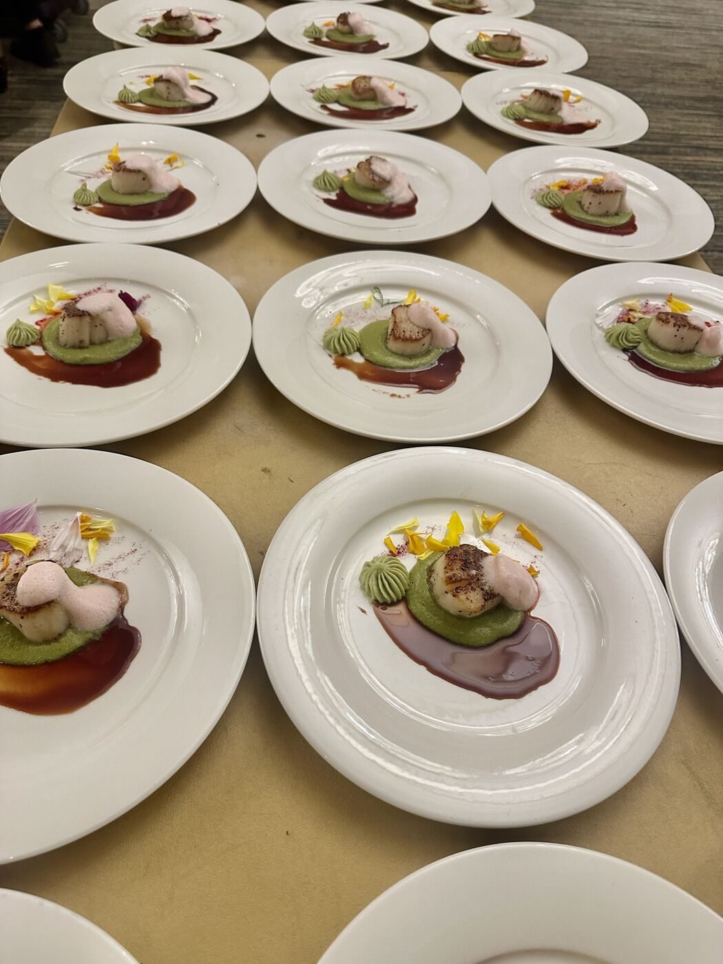 Seared scallops with green pea puree